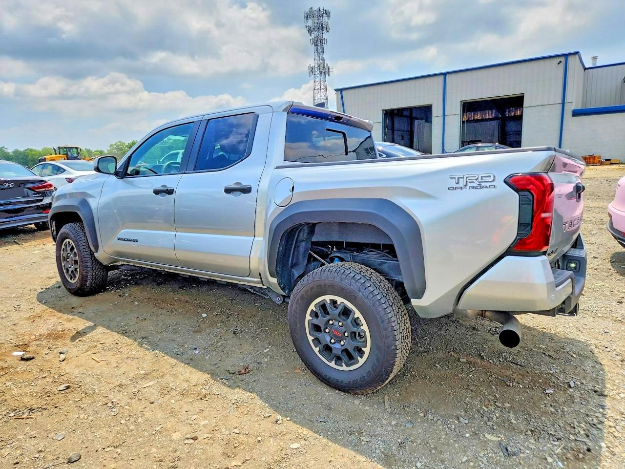 2024 TOYOTA TACOMA