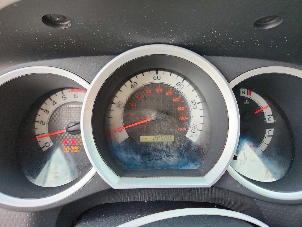 2014 TOYOTA TACOMA