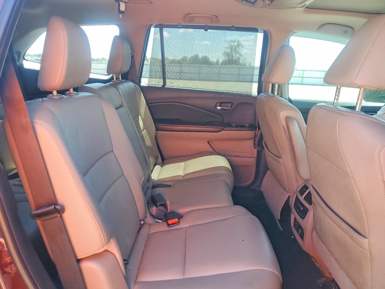2016 HONDA PILOT