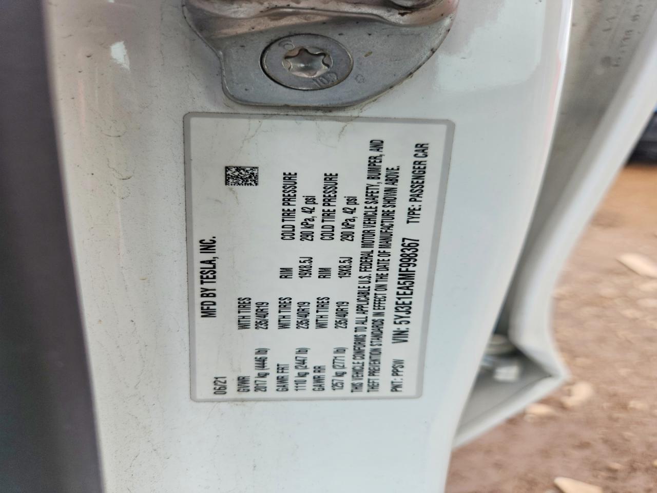 2021 TESLA MODEL 3