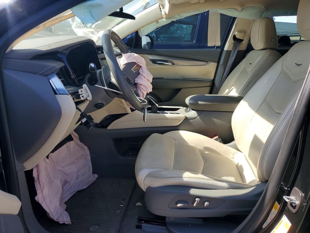 2018 CADILLAC XT5
