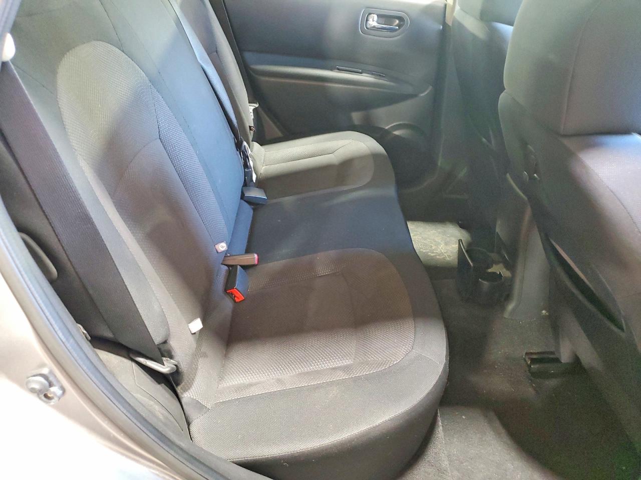 2011 NISSAN ROGUE