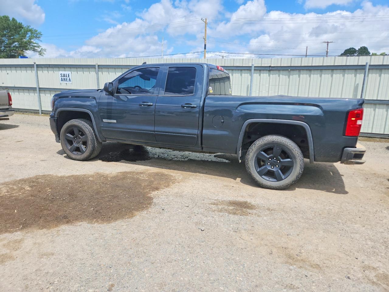 2017 GMC SIERRA