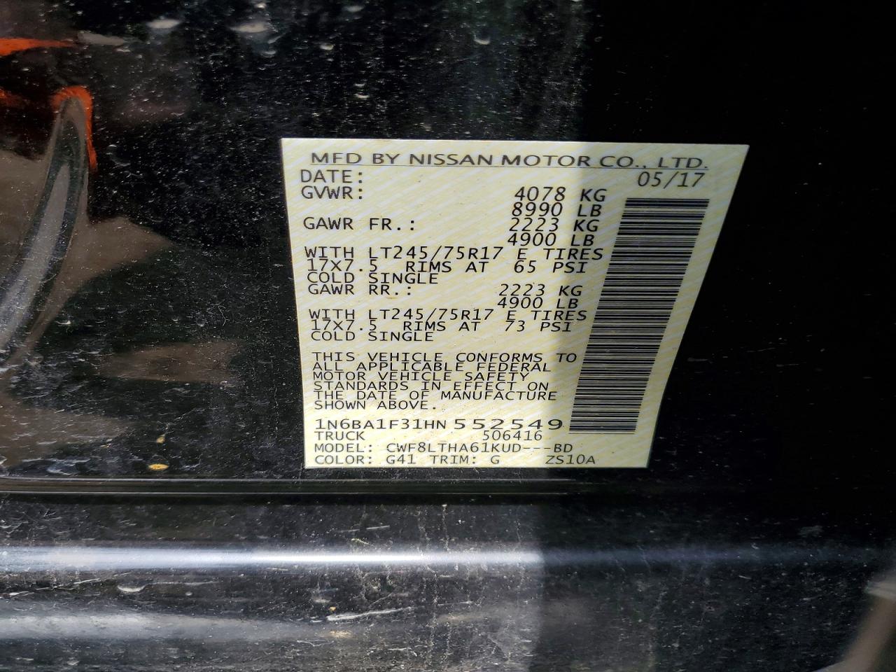 2017 NISSAN TITAN