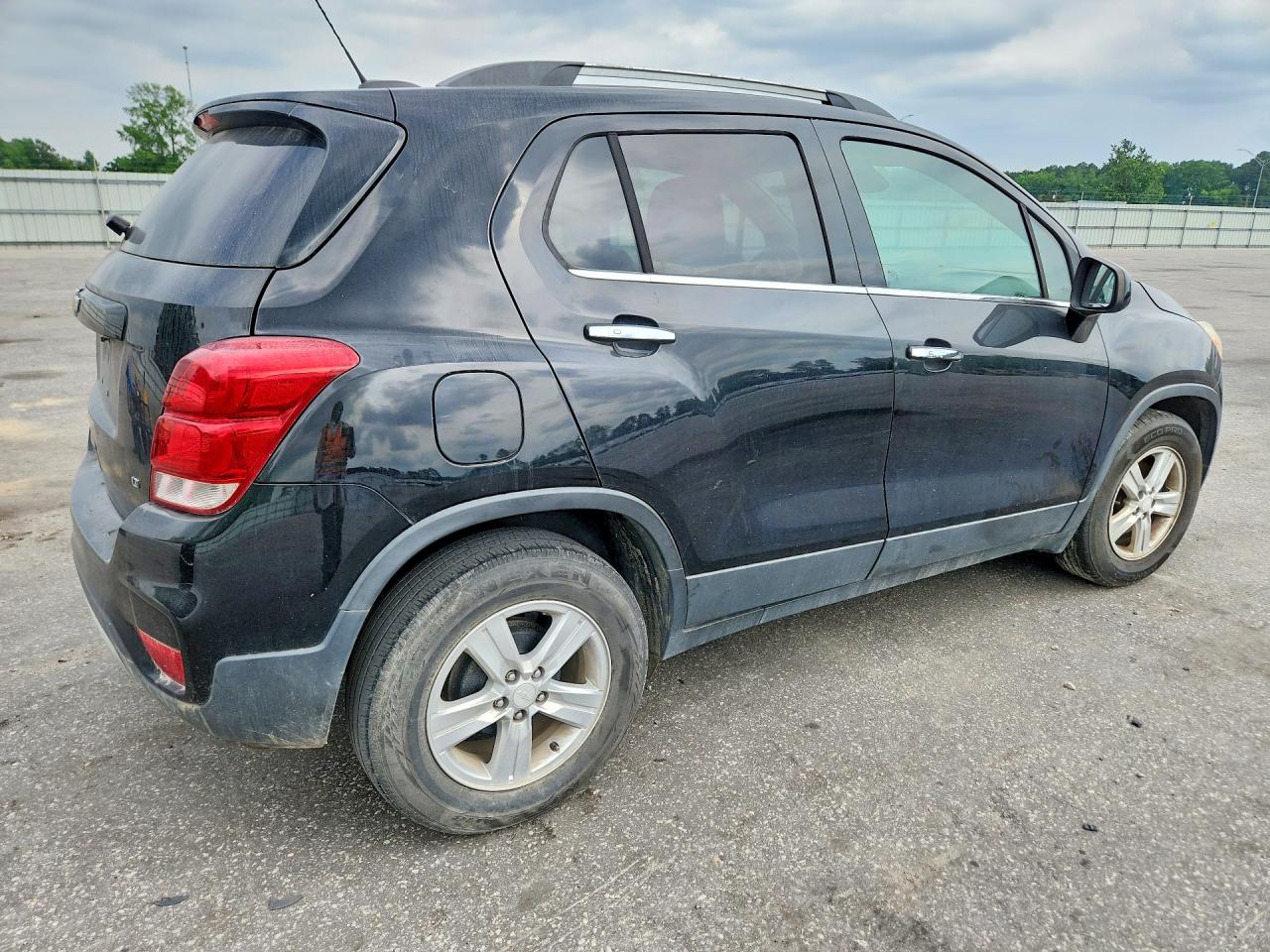 2017 CHEVROLET TRAX