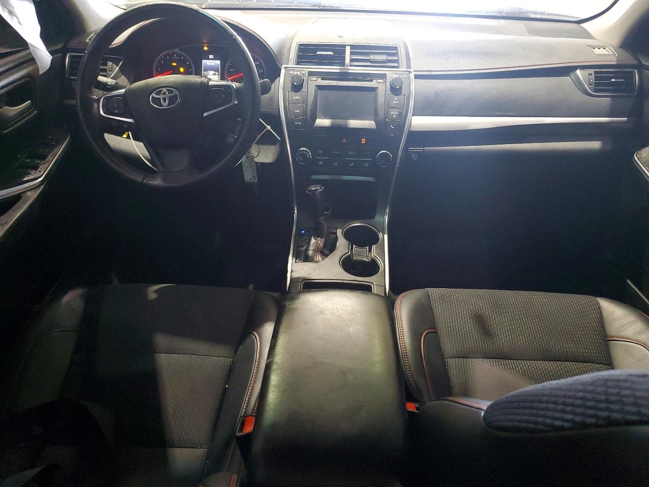 2017 TOYOTA CAMRY
