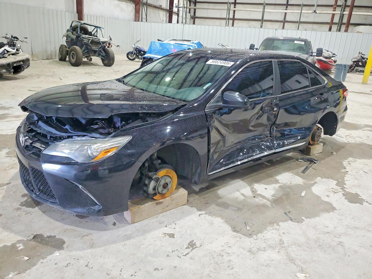 2017 TOYOTA CAMRY