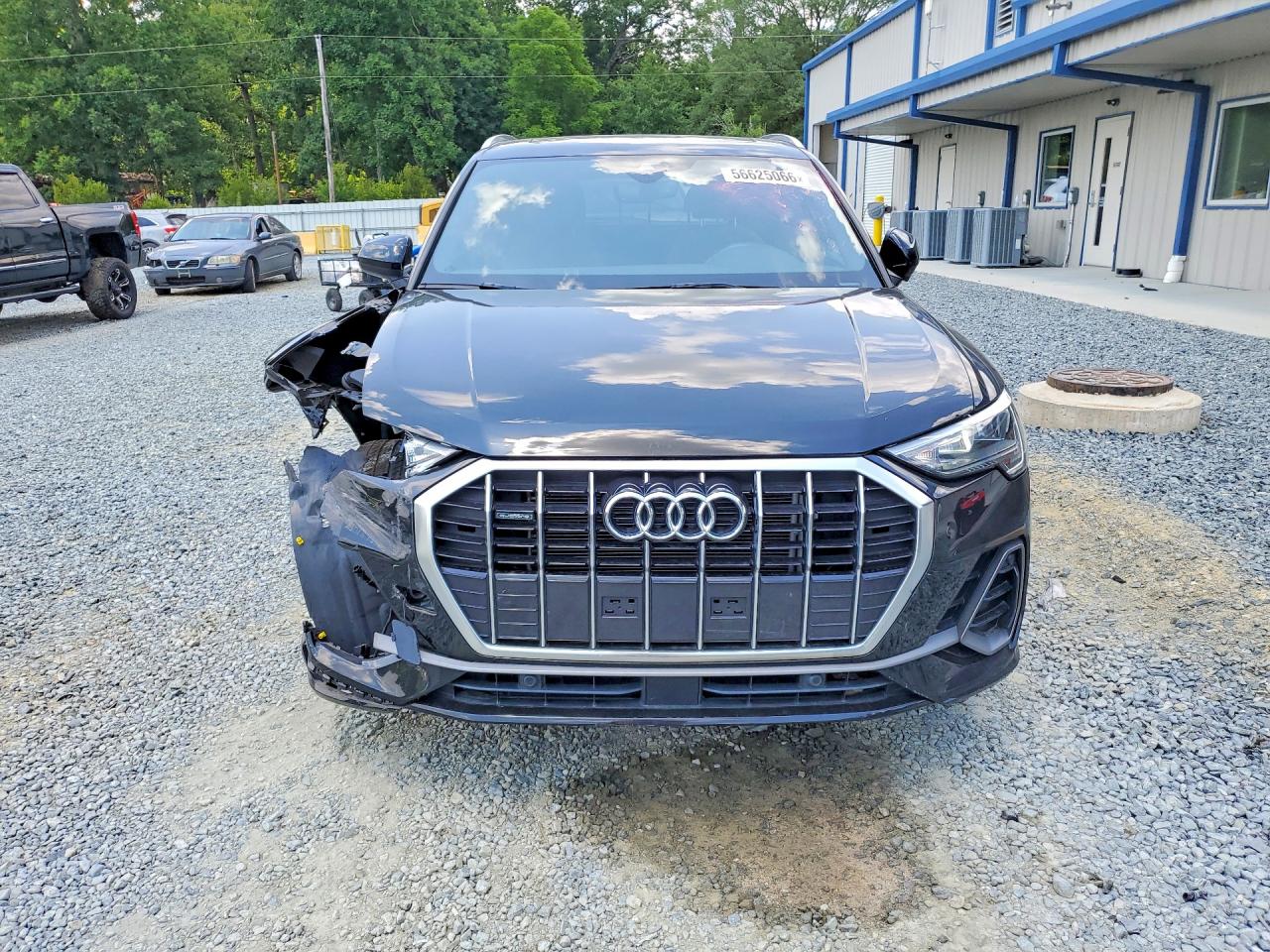 2022 AUDI Q3