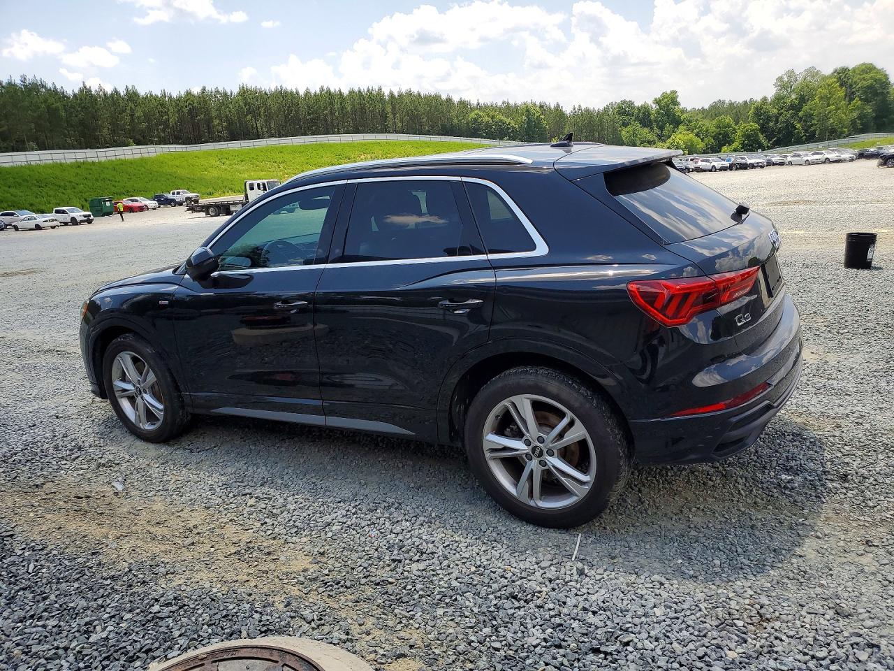 2022 AUDI Q3
