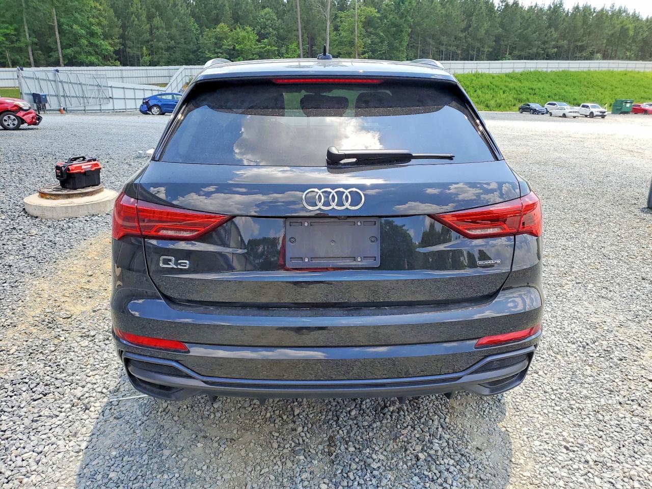 2022 AUDI Q3