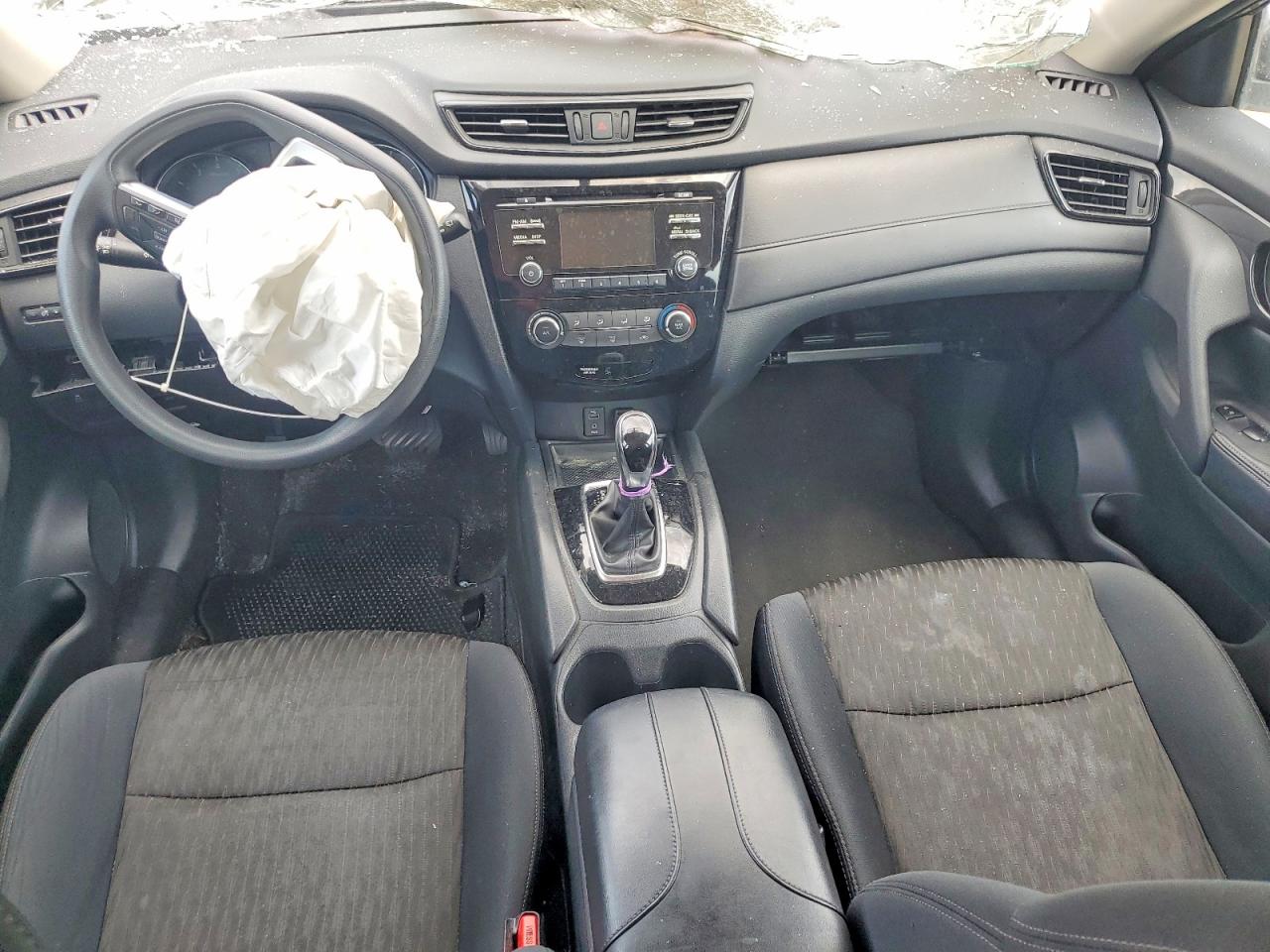 2017 NISSAN ROGUE