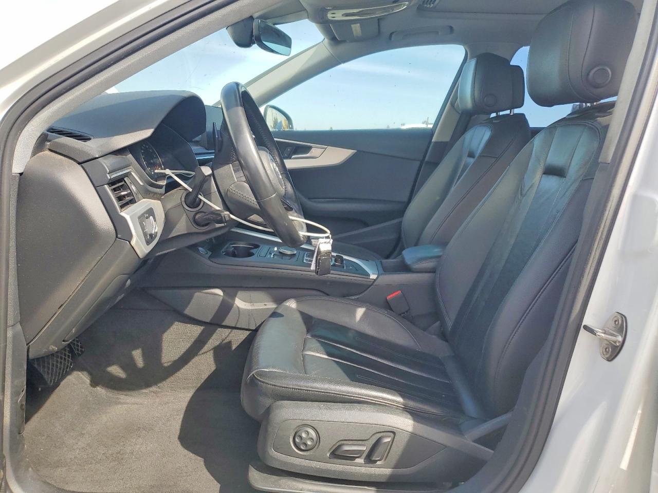 2017 AUDI A4