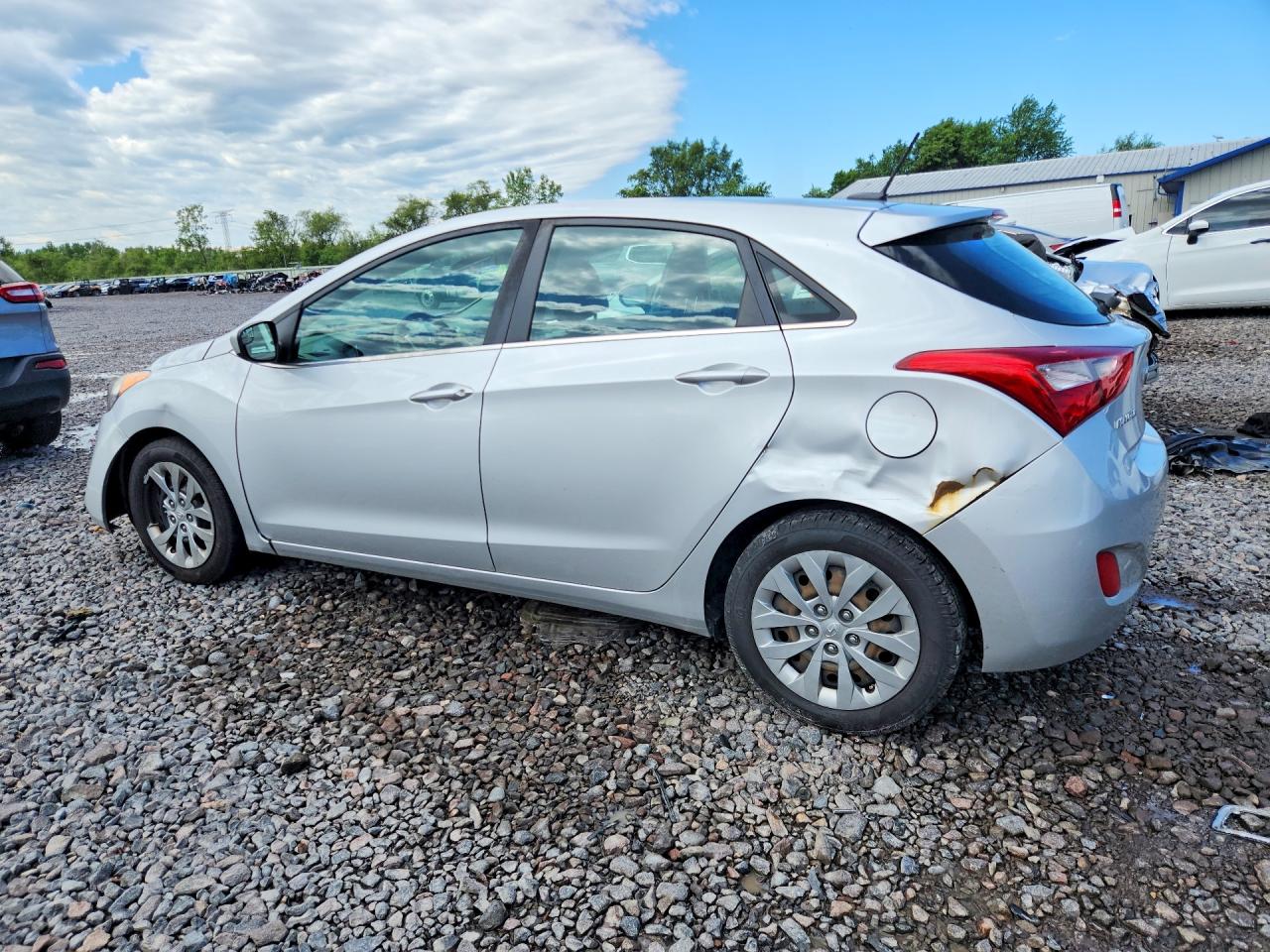 2017 HYUNDAI ELANTRA