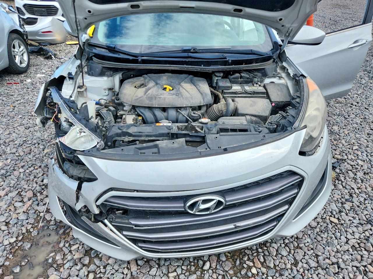 2017 HYUNDAI ELANTRA