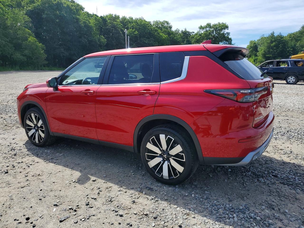 2025 MITSUBISHI OUTLANDER