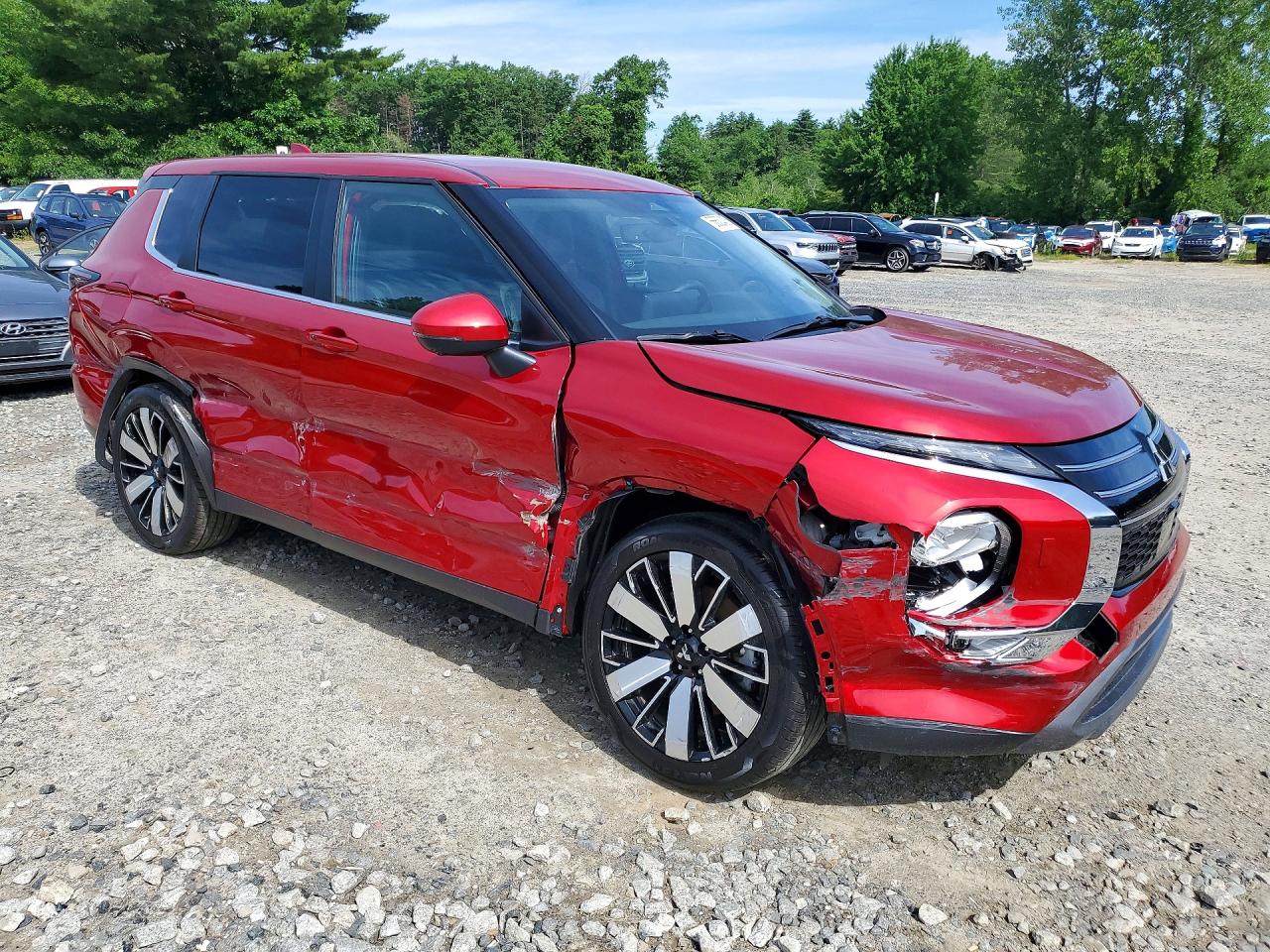 2025 MITSUBISHI OUTLANDER