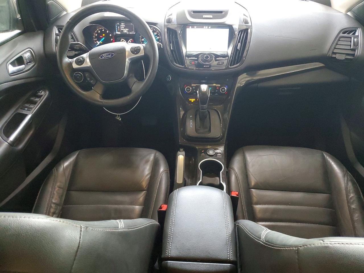 2016 FORD ESCAPE