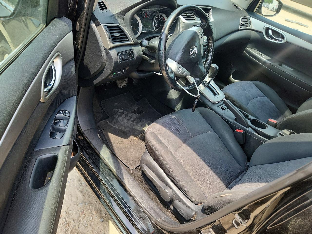 2015 NISSAN SENTRA