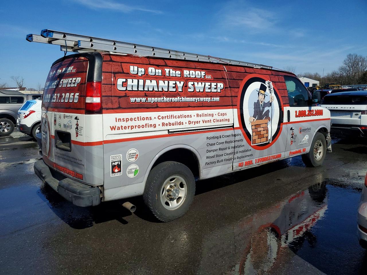 2019 CHEVROLET EXPRESS