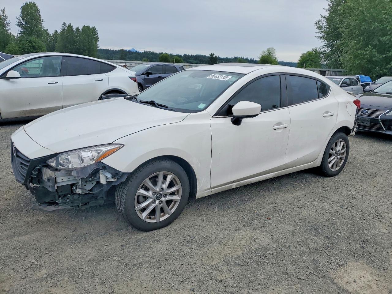 2015 MAZDA 3