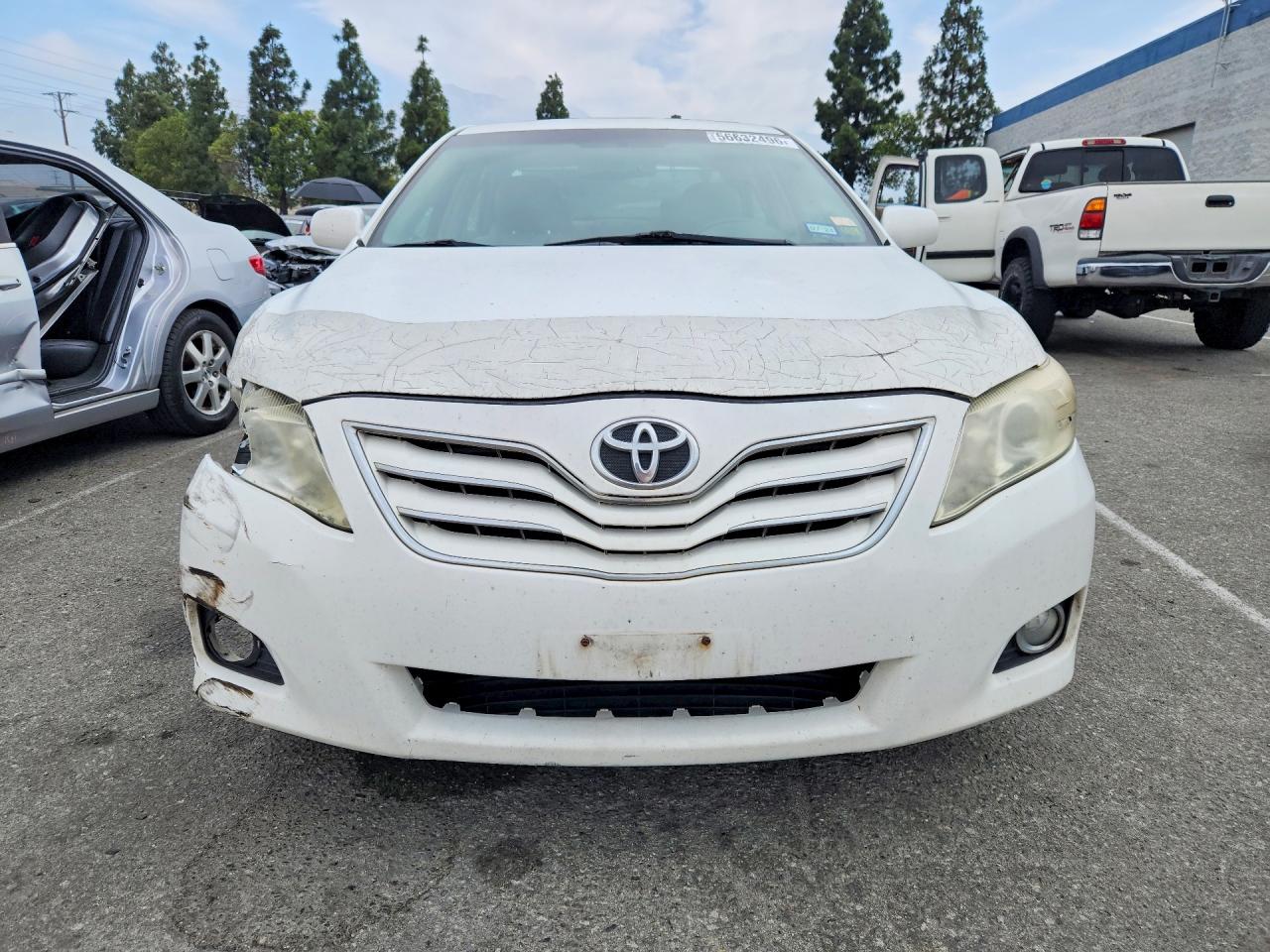 2010 TOYOTA CAMRY