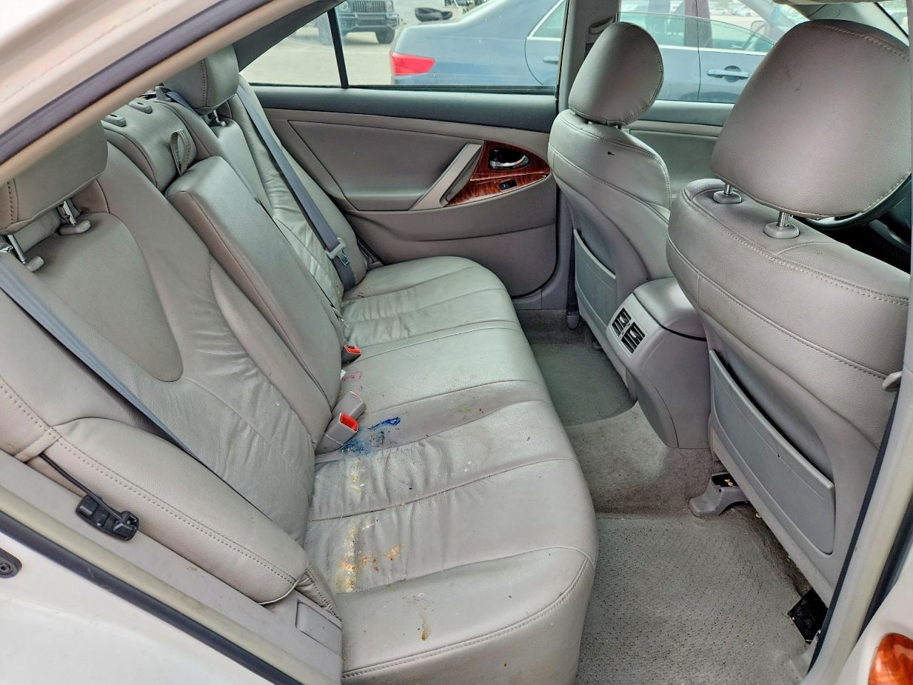 2010 TOYOTA CAMRY