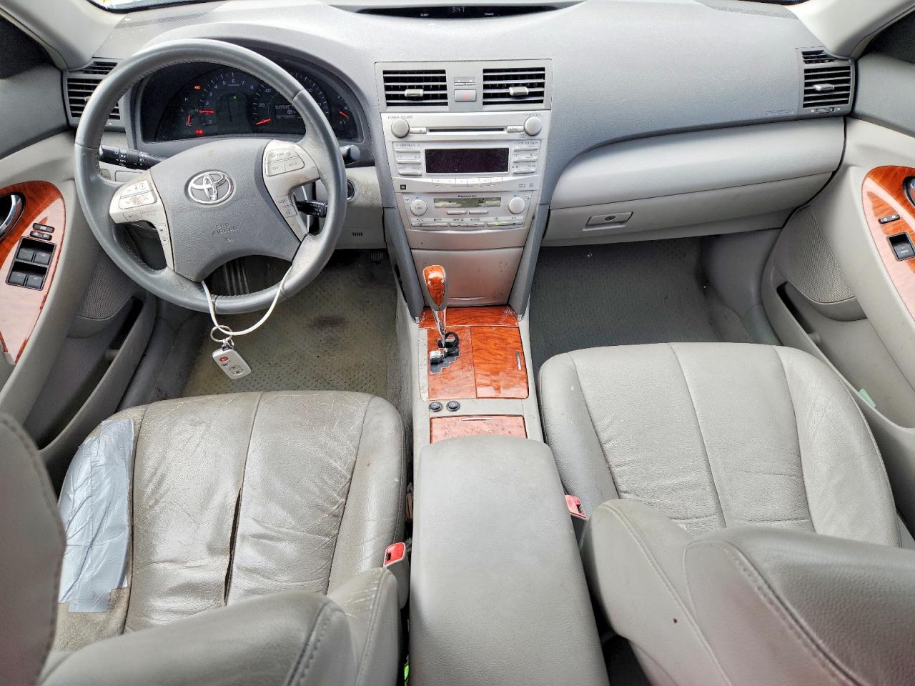 2010 TOYOTA CAMRY
