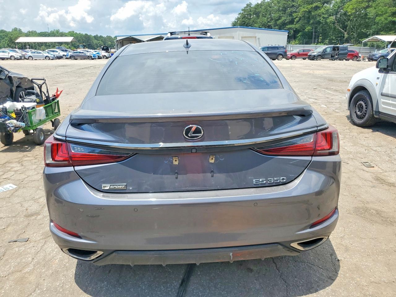 2019 LEXUS ES350