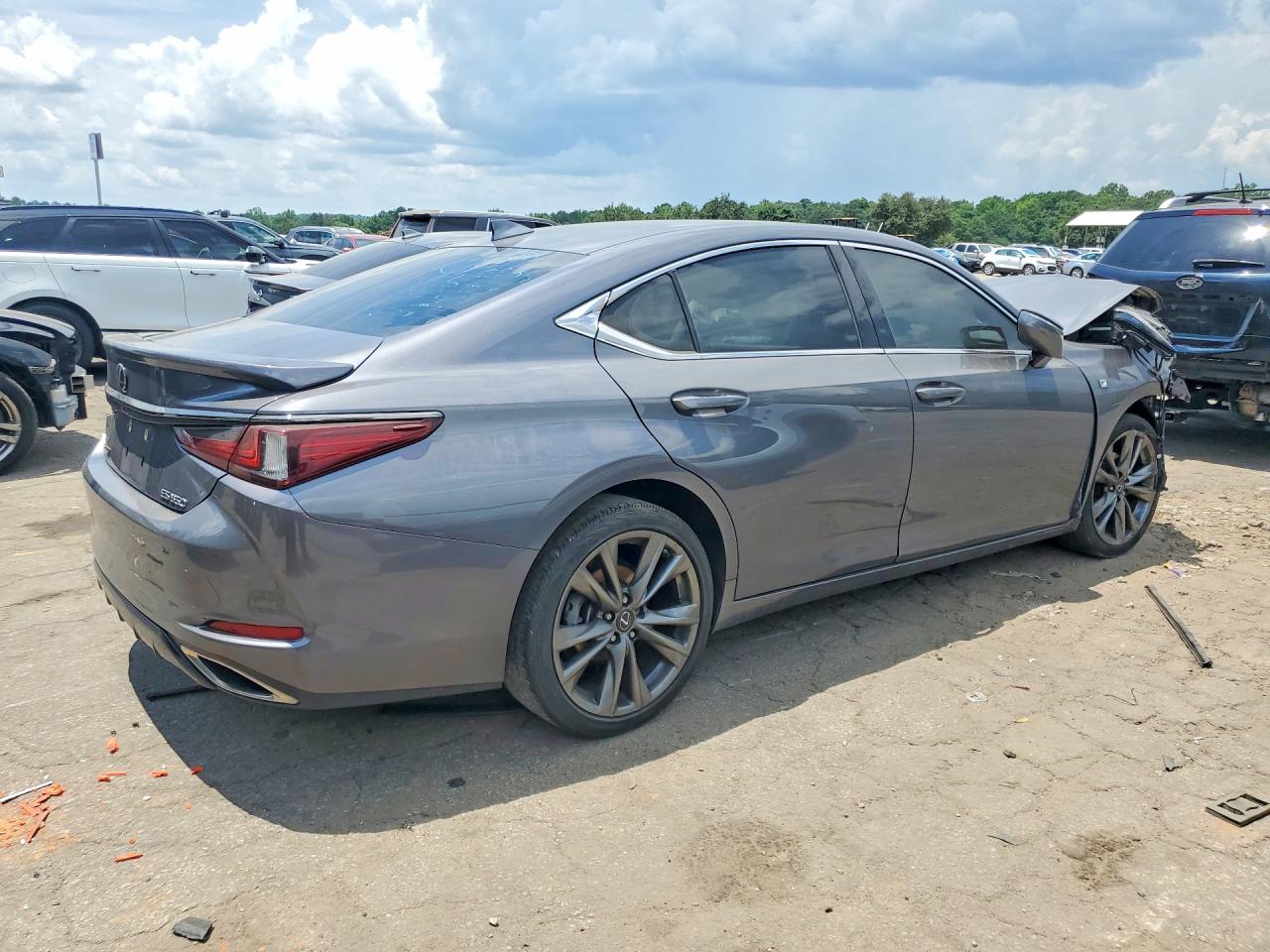2019 LEXUS ES350