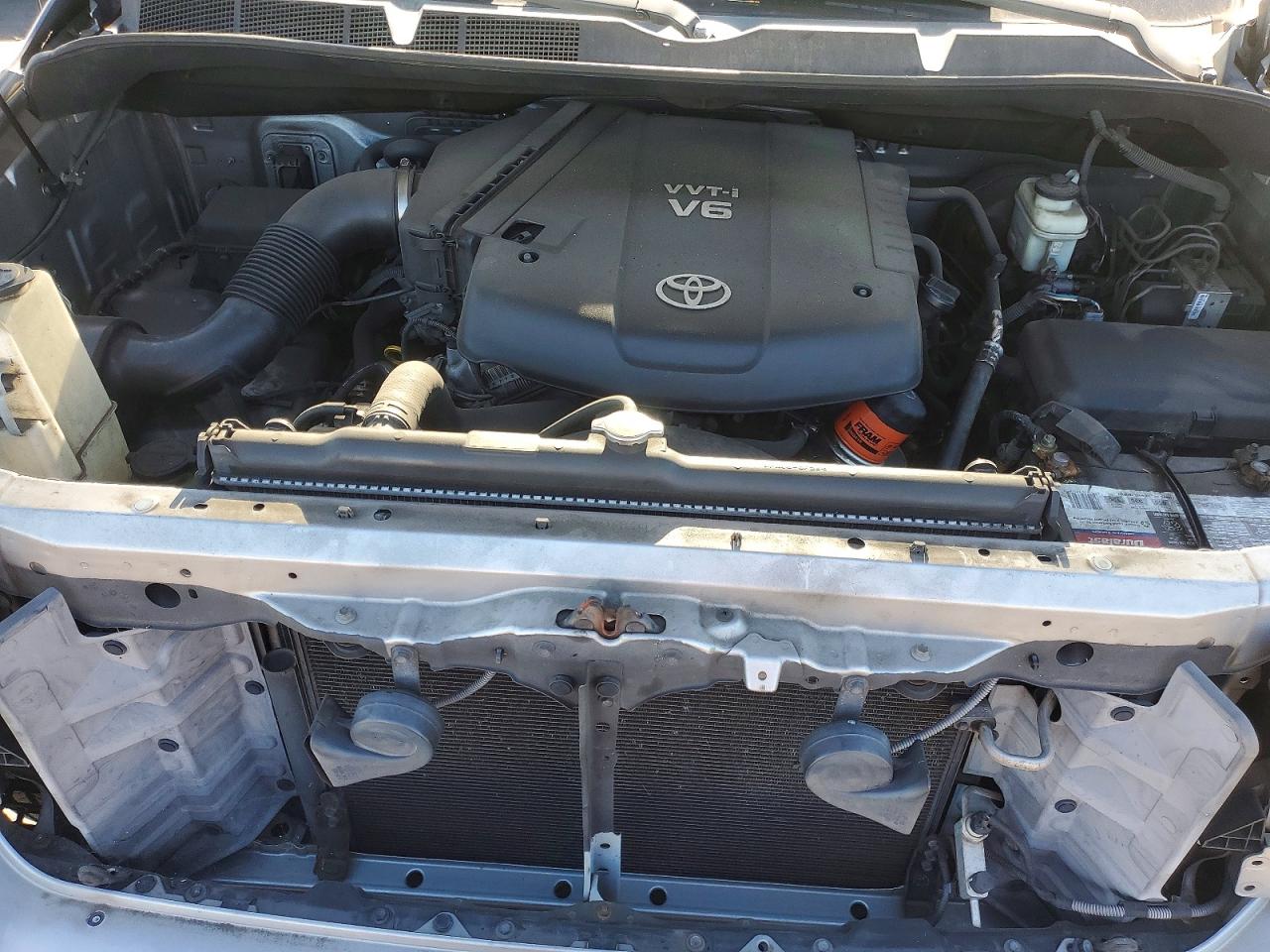2010 TOYOTA TUNDRA