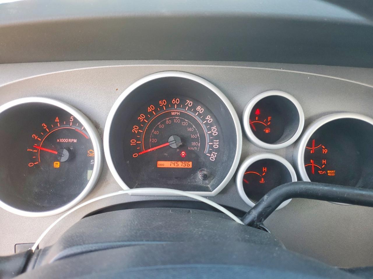 2010 TOYOTA TUNDRA