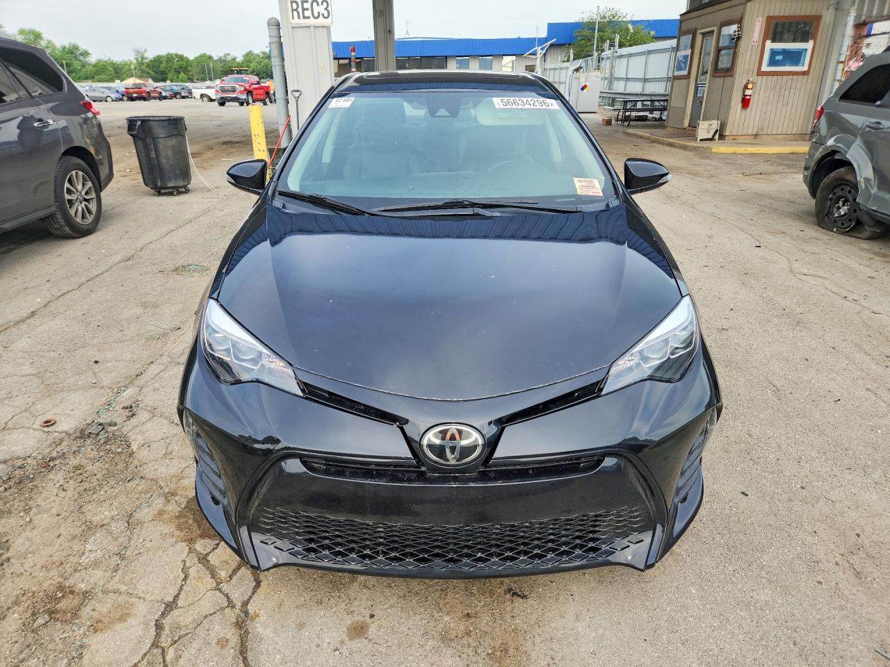 2017 TOYOTA COROLLA