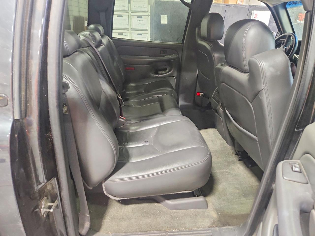 2004 CHEVROLET SILVERADO