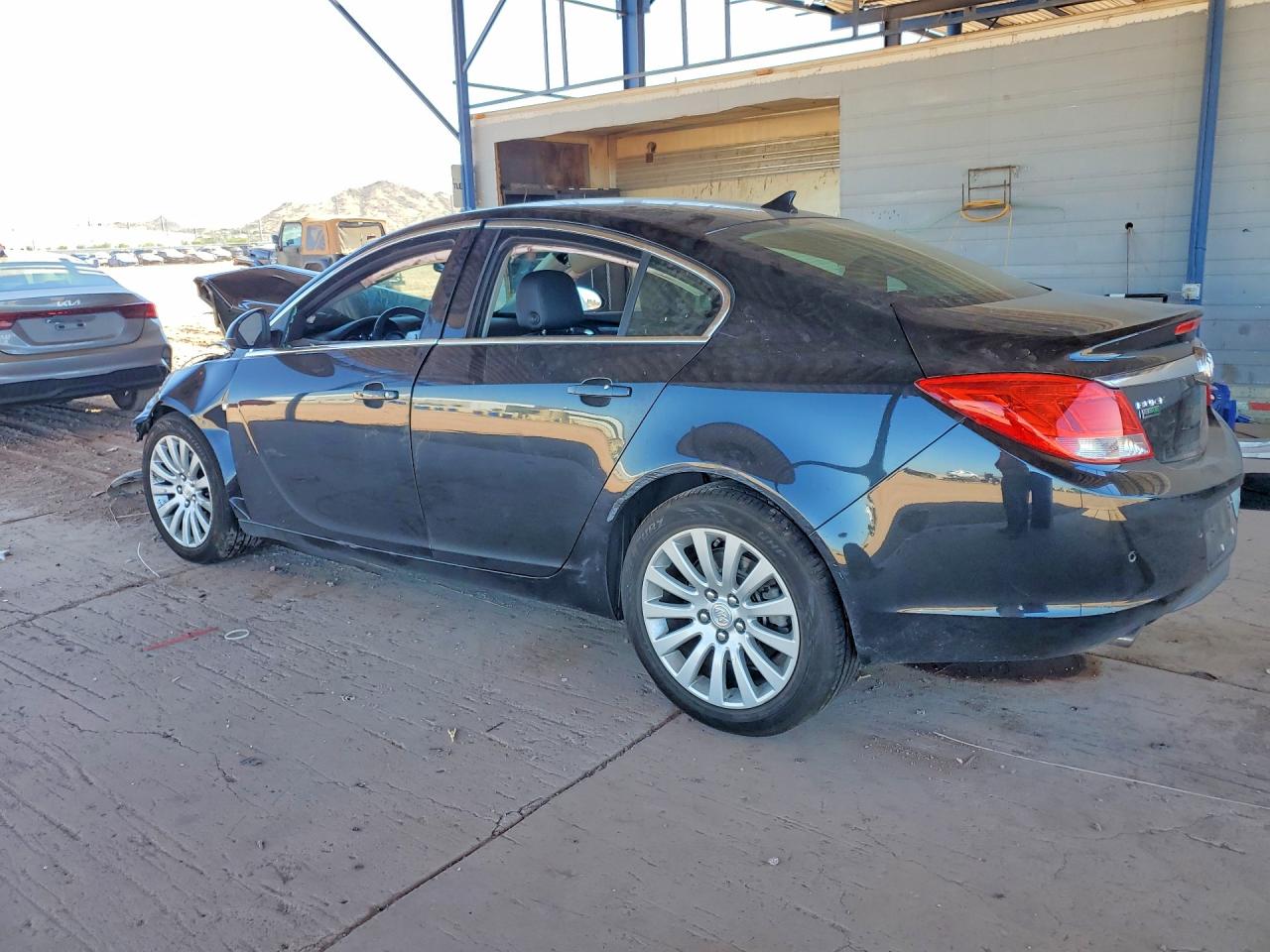 2011 BUICK REGAL