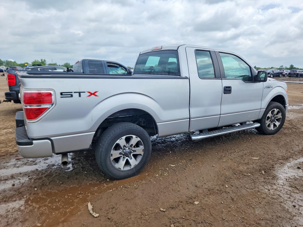 2013 FORD F150