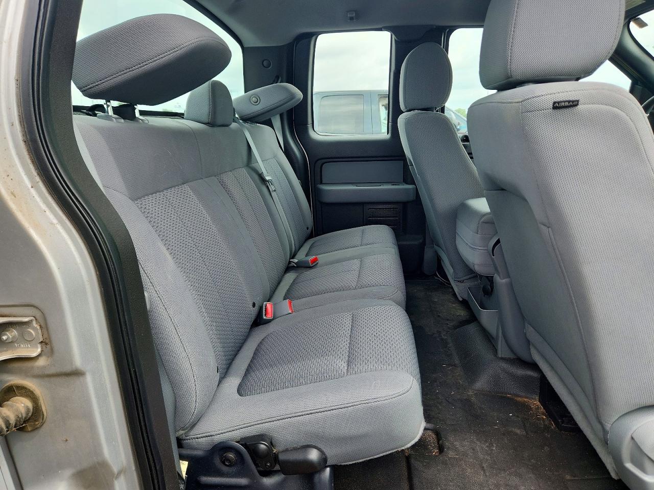 2013 FORD F150