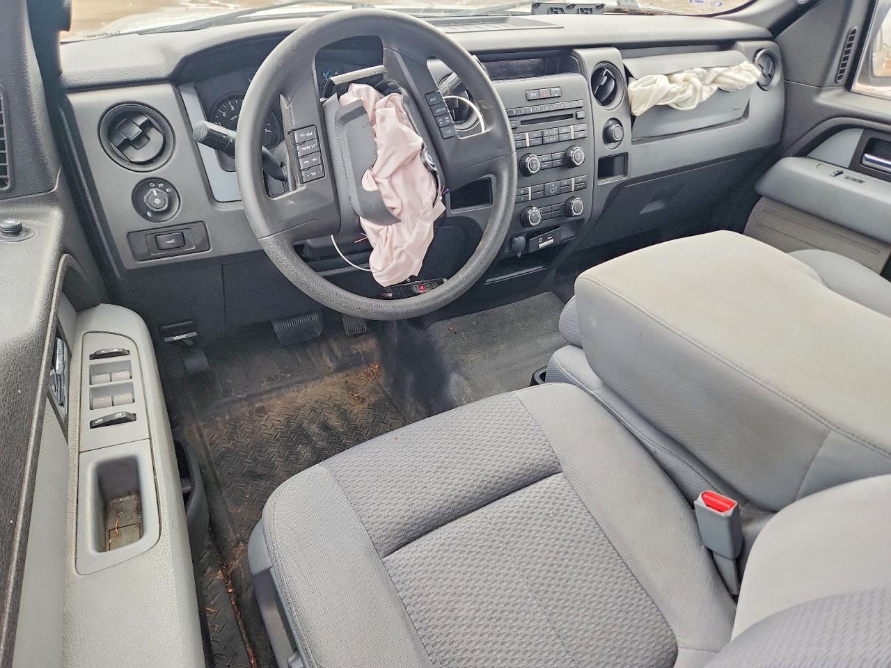 2013 FORD F150