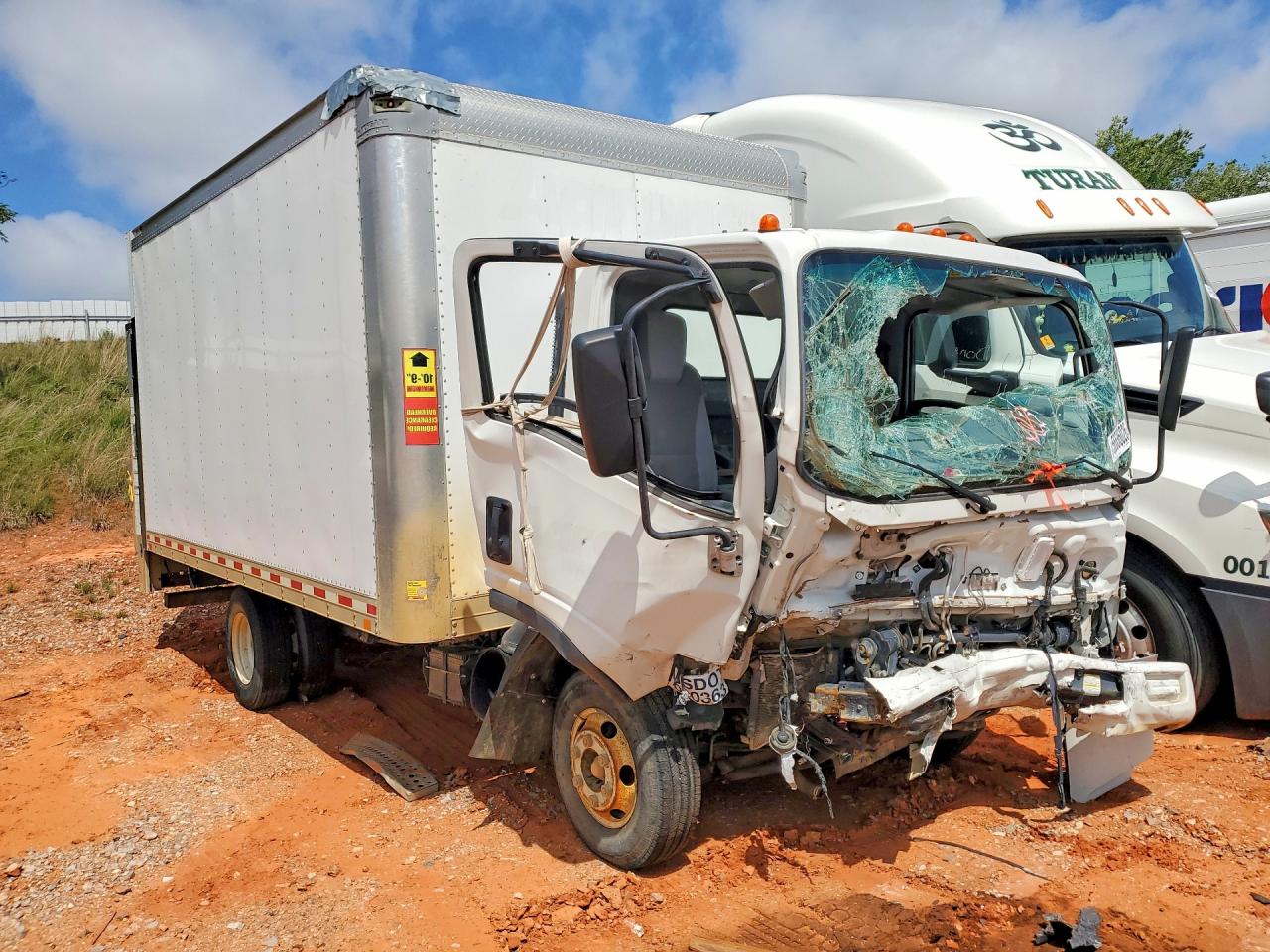 2020 ISUZU NPR