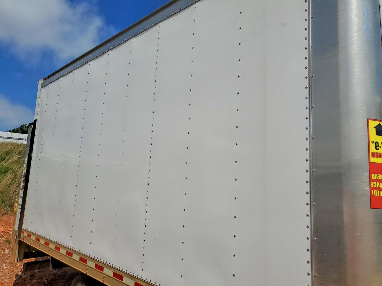 2020 ISUZU NPR