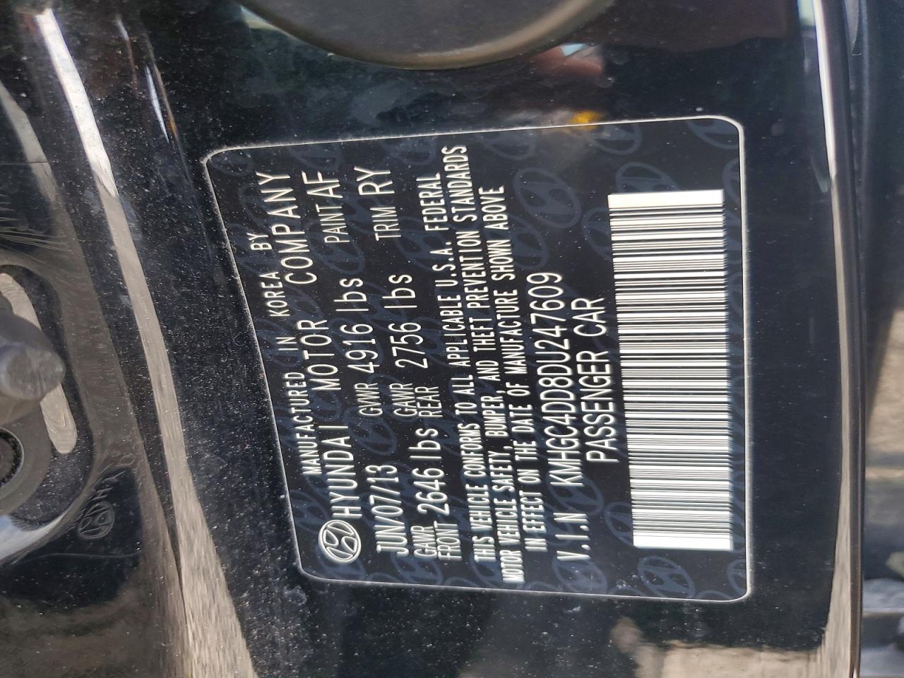 2013 HYUNDAI GENESIS