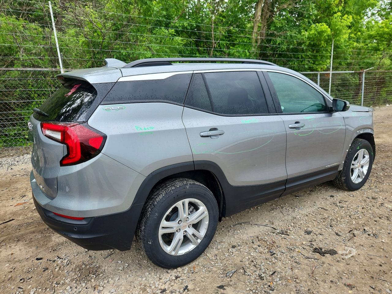 2024 GMC TERRAIN