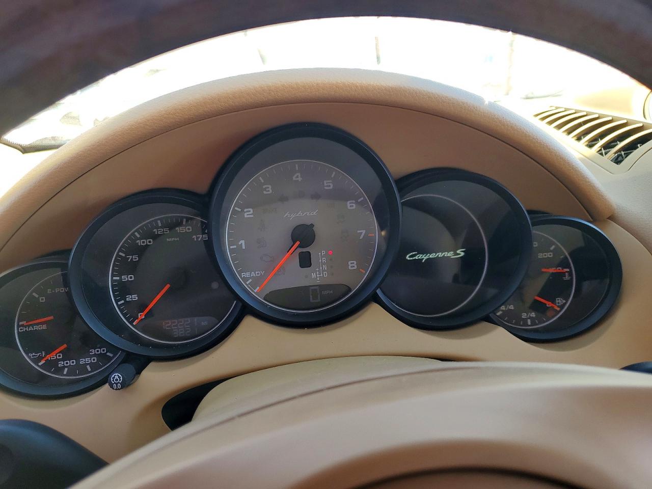 2012 PORSCHE CAYENNE