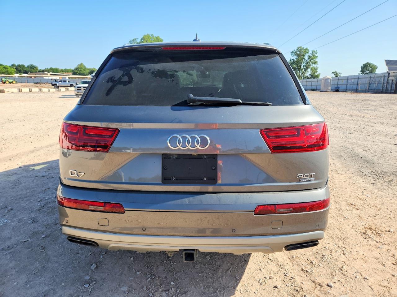2017 AUDI Q7
