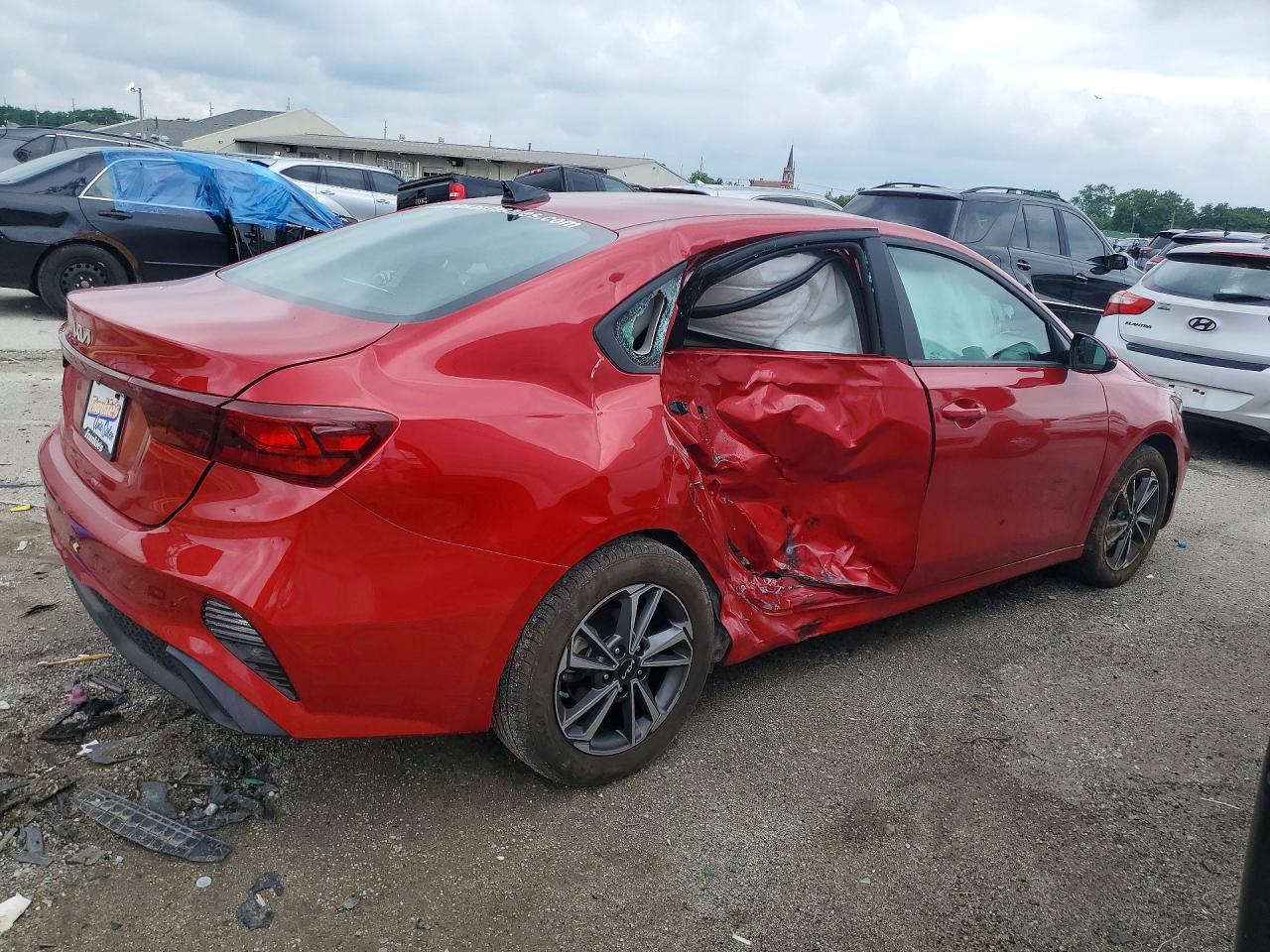 2024 KIA FORTE LXS