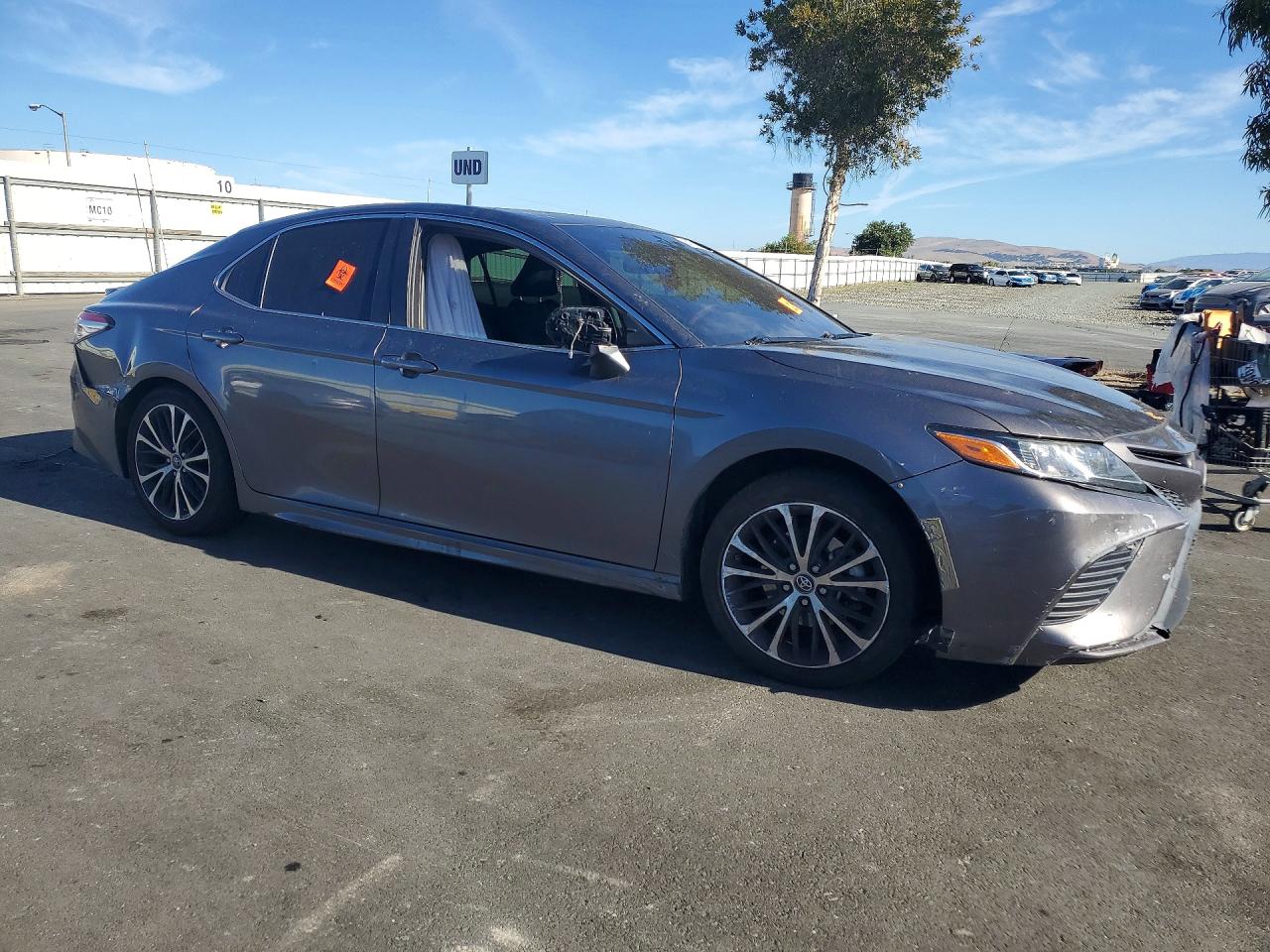 2019 TOYOTA CAMRY