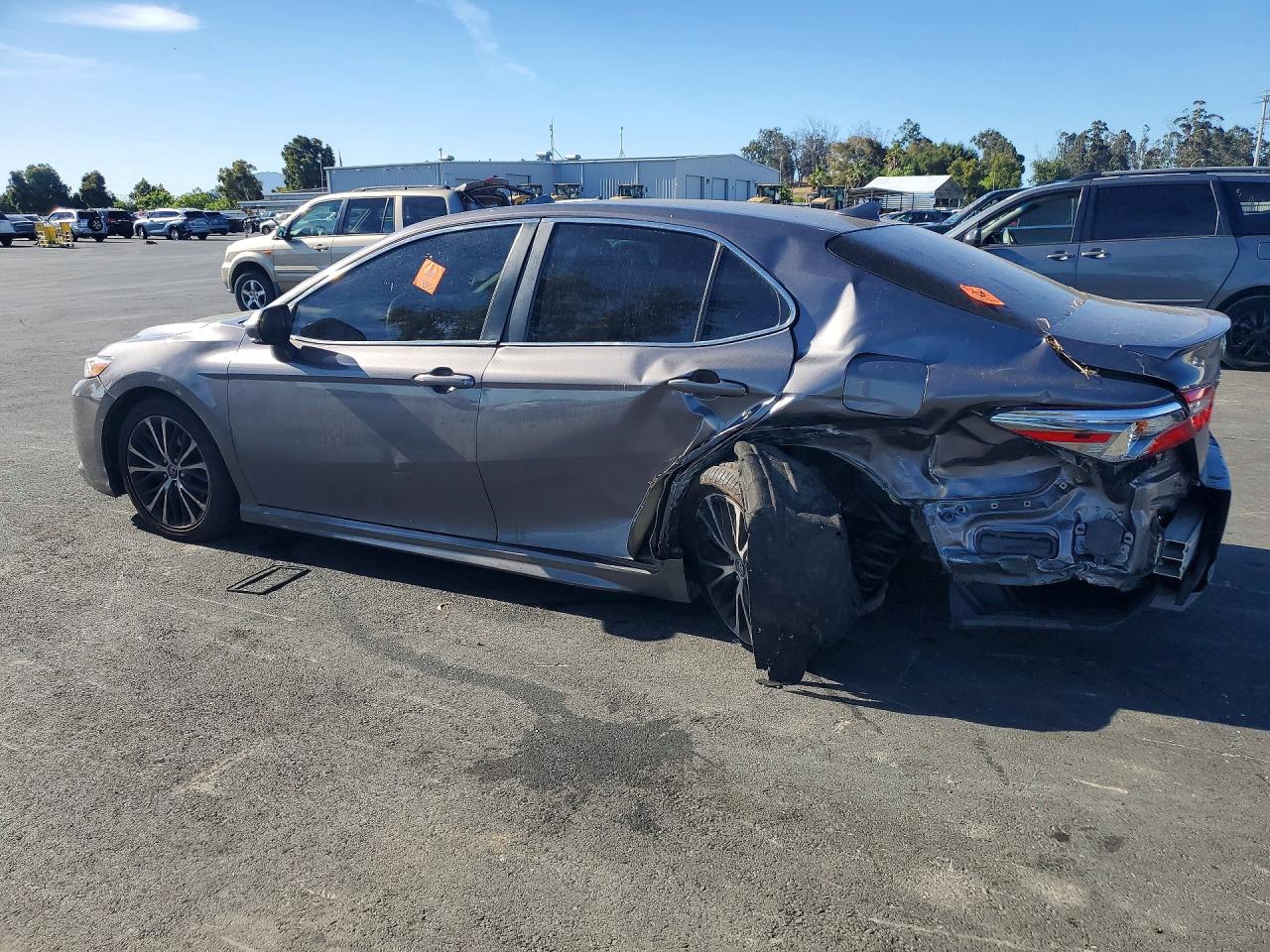 2019 TOYOTA CAMRY