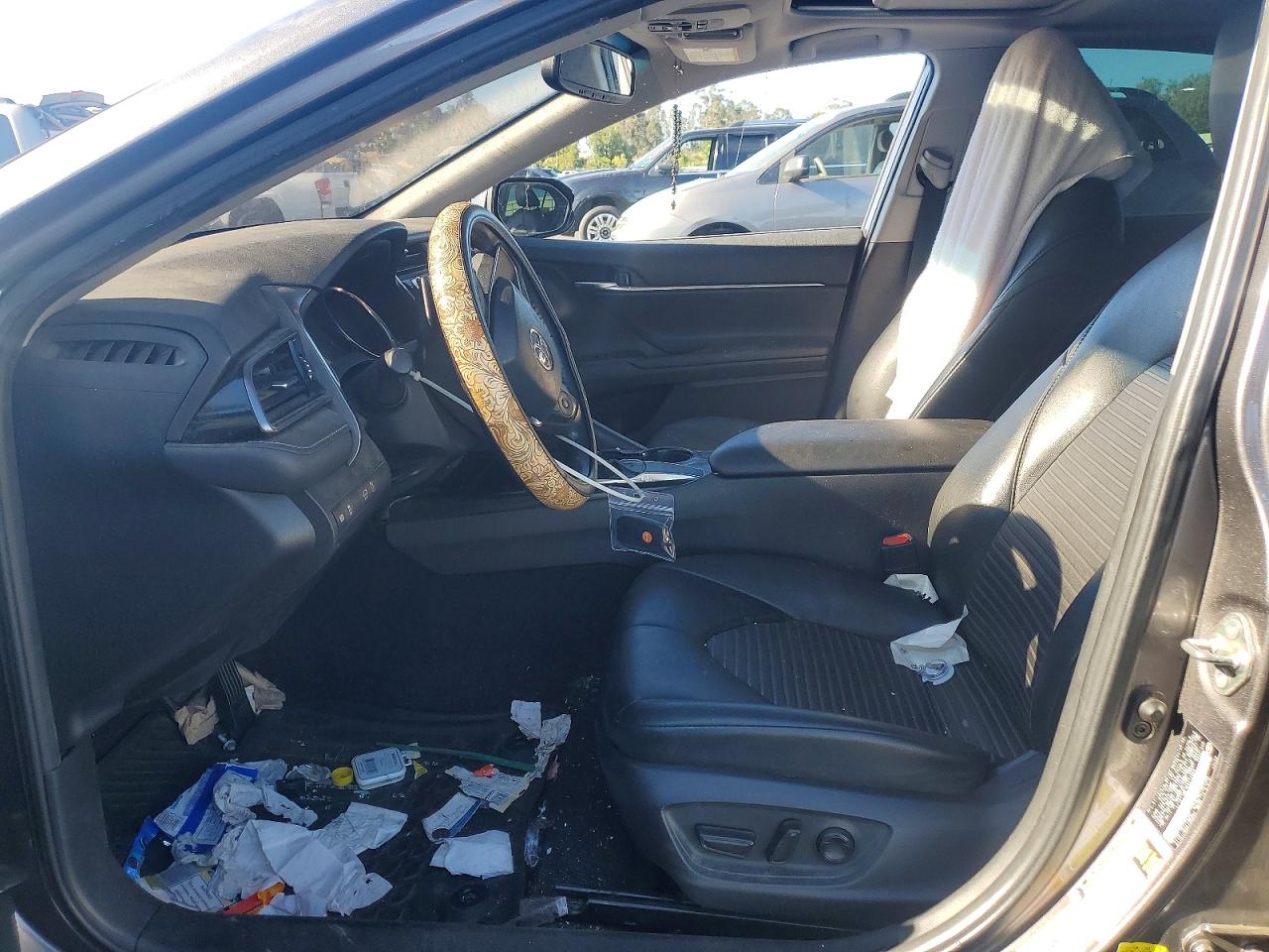 2019 TOYOTA CAMRY