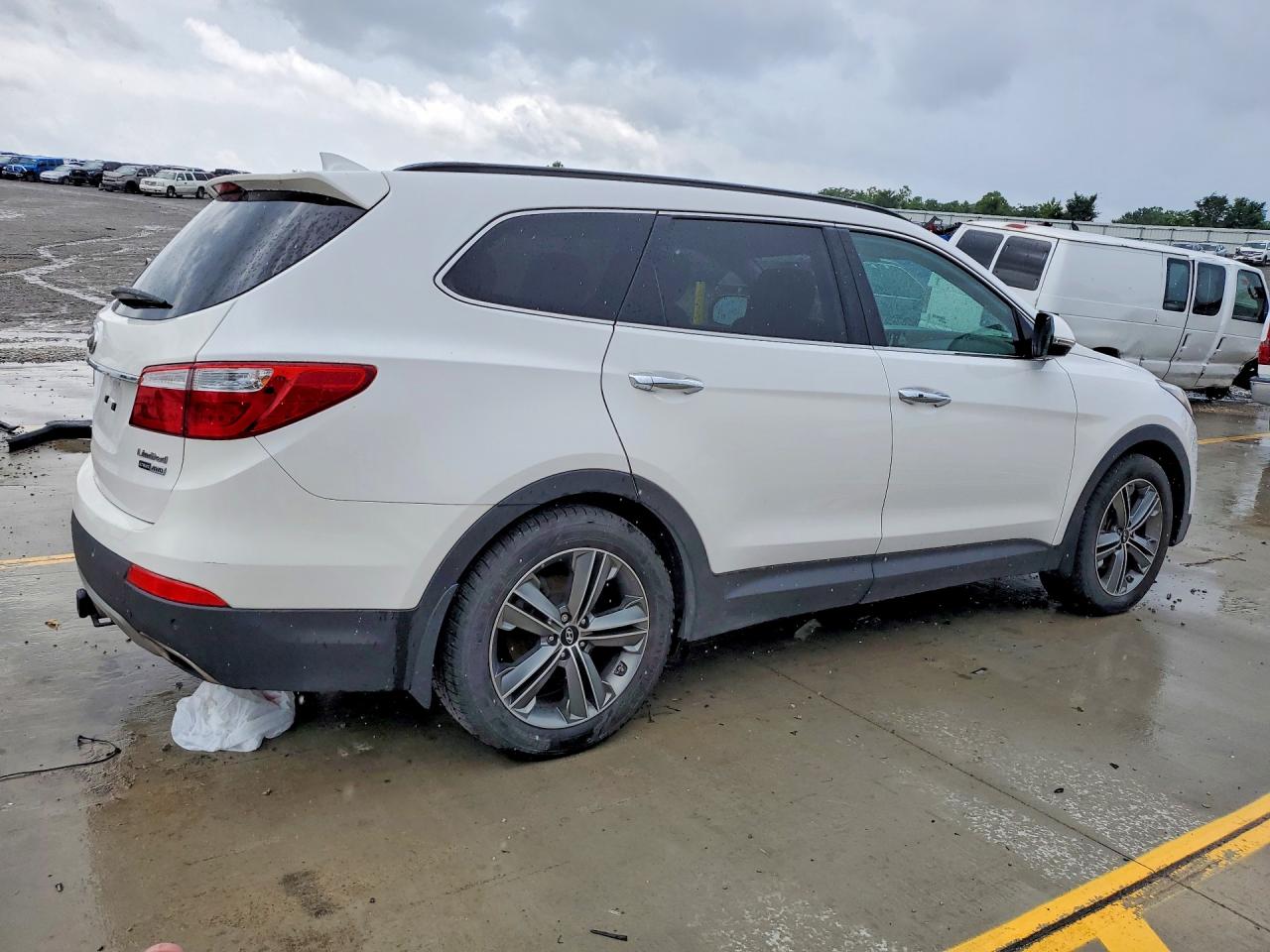 2015 HYUNDAI SANTA FE