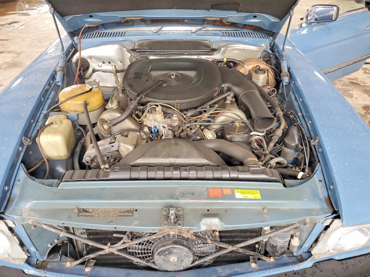 1977 MERCEDES-BENZ SL-CLASS