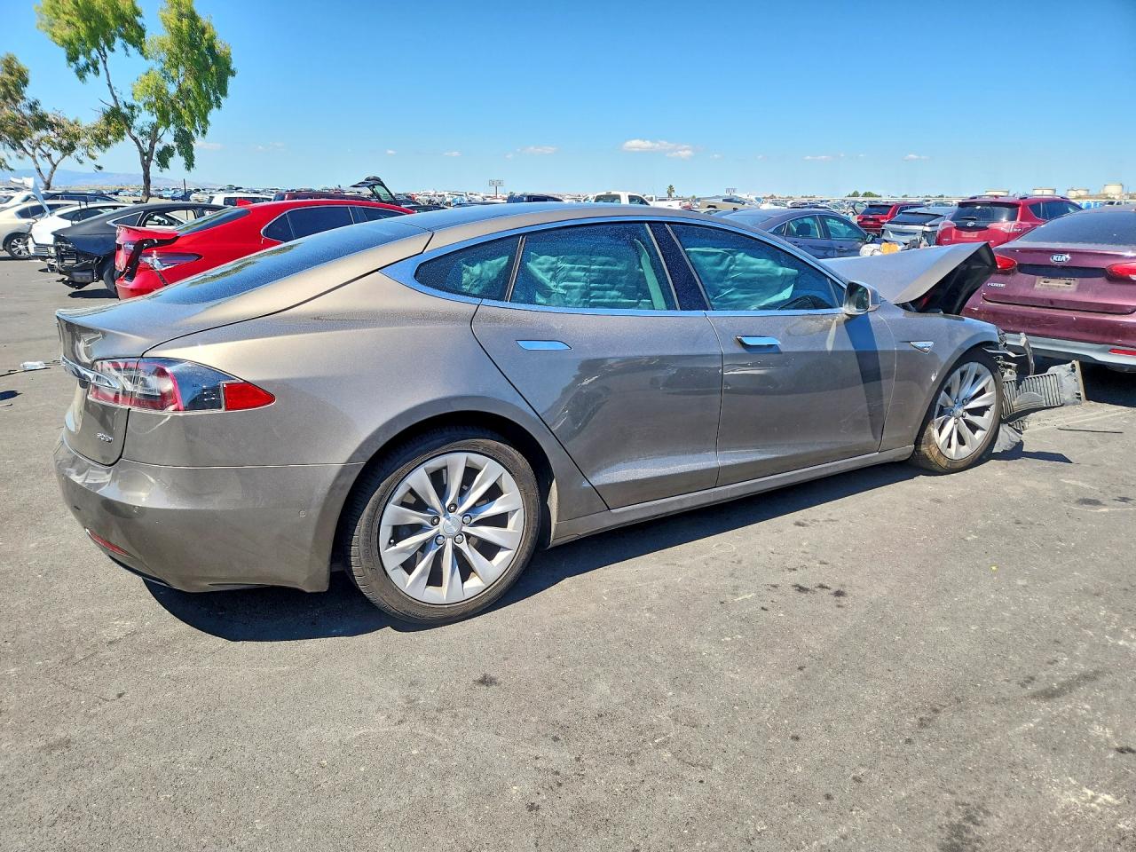 2016 TESLA MODEL S